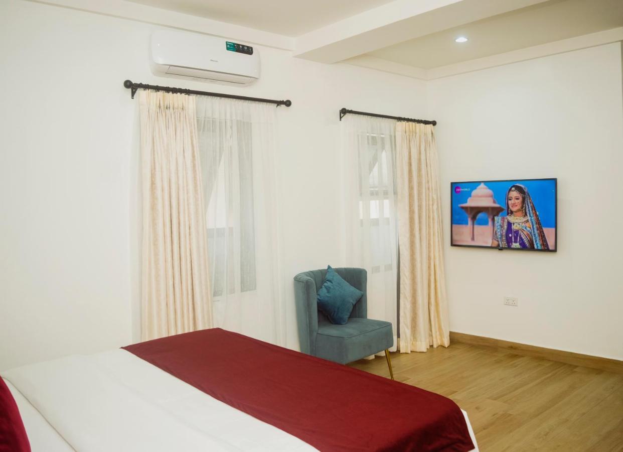 Quest Boutique Hotel Gwarinpa Exterior photo